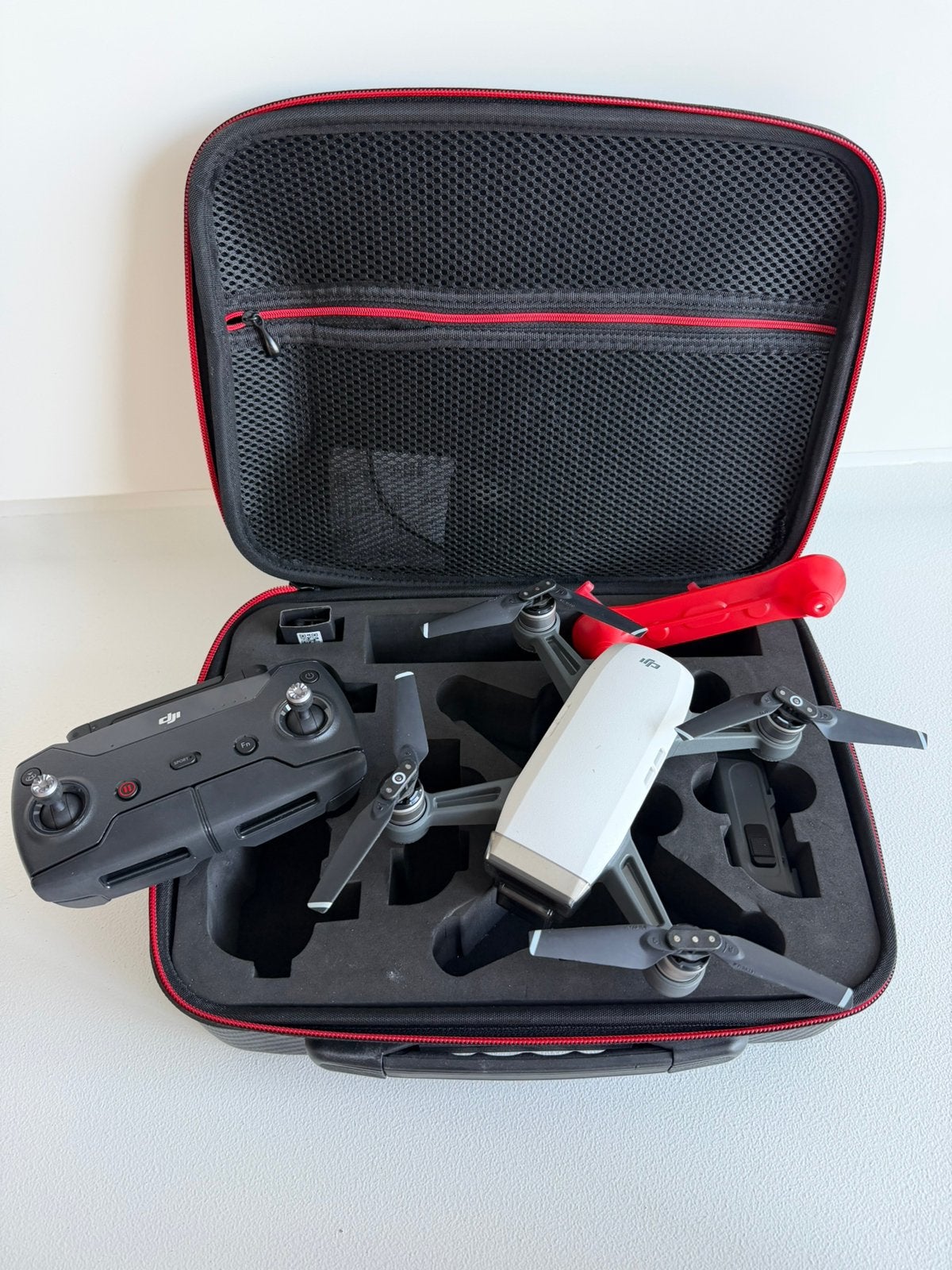 Dji spark drone met opbergtas, Enlèvement, Comme neuf, DJI