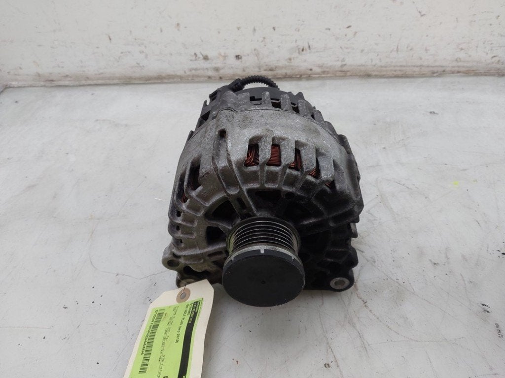 ALTERNATEUR Volkswagen Golf Plus (5M1 / 1KP), Volkswagen, Valeo, Utilisé, 100, rue de Courcelles
75017  Paris, FR