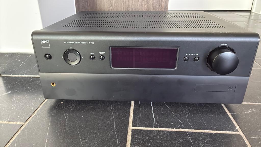 Versteker reciever NAD t748, TV, Hi-fi & Vidéo, Tuners, Enlèvement ou Envoi, Comme neuf