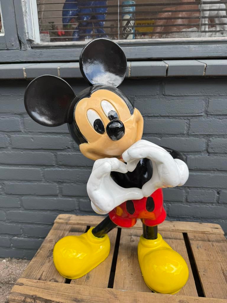 Statue Disney en forme de cœur de Mickey Mouse, Enlèvement, Mickey Mouse, Utilisé, Statue ou Figurine