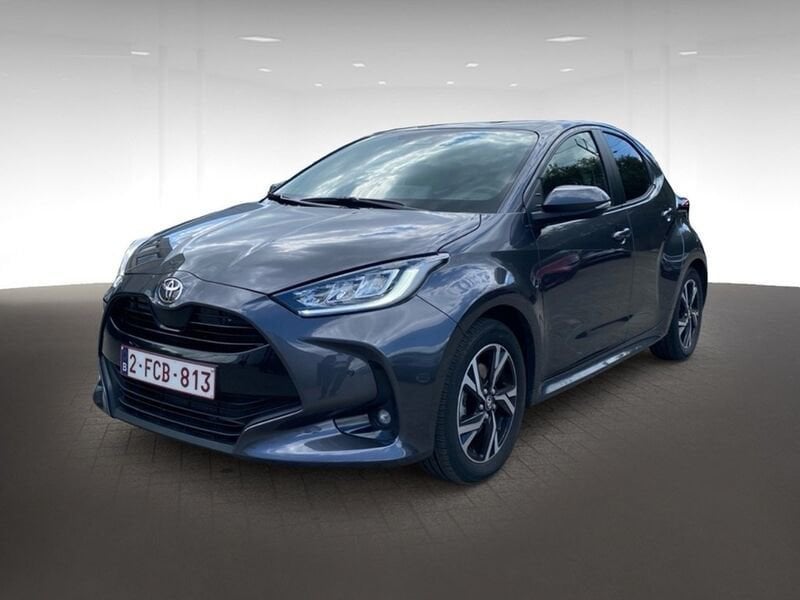 Toyota Yaris Hybride 1.5 iconic, Automaat, Stof, Zwart, Overige kleuren