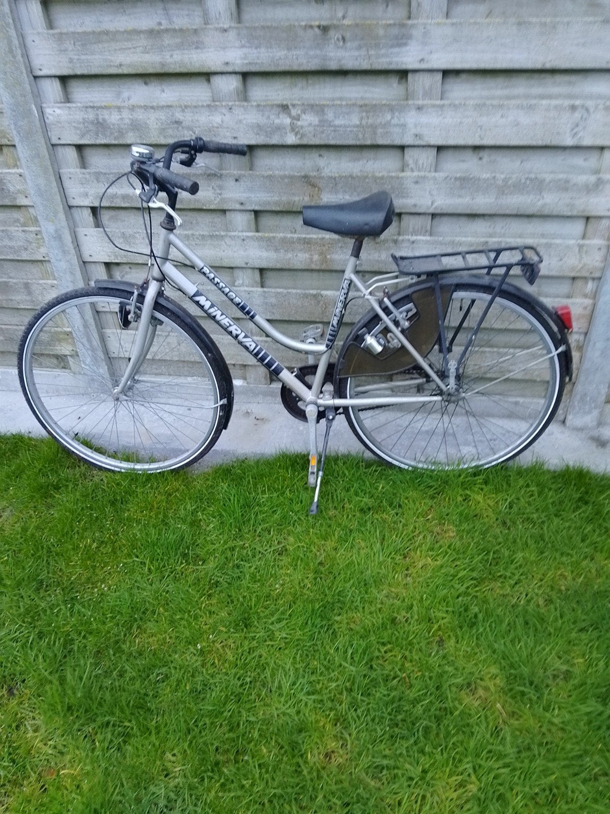 Damesfiets/Meisjesfiets Minerva, Fietsen en Brommers, Gebruikt, Velgrem, Versnellingen, Minerva