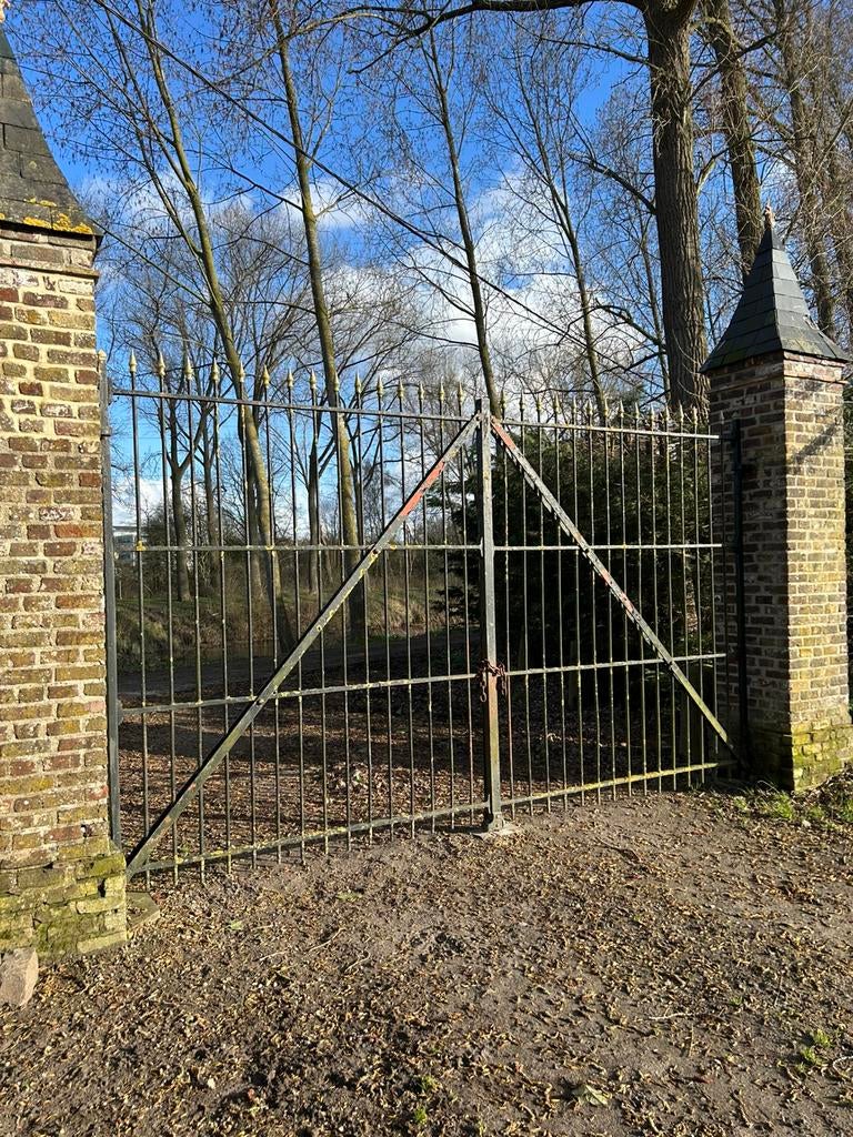 Metalen hekken, Tuin en Terras, Tuinpoorten, Ophalen, Zo goed als nieuw