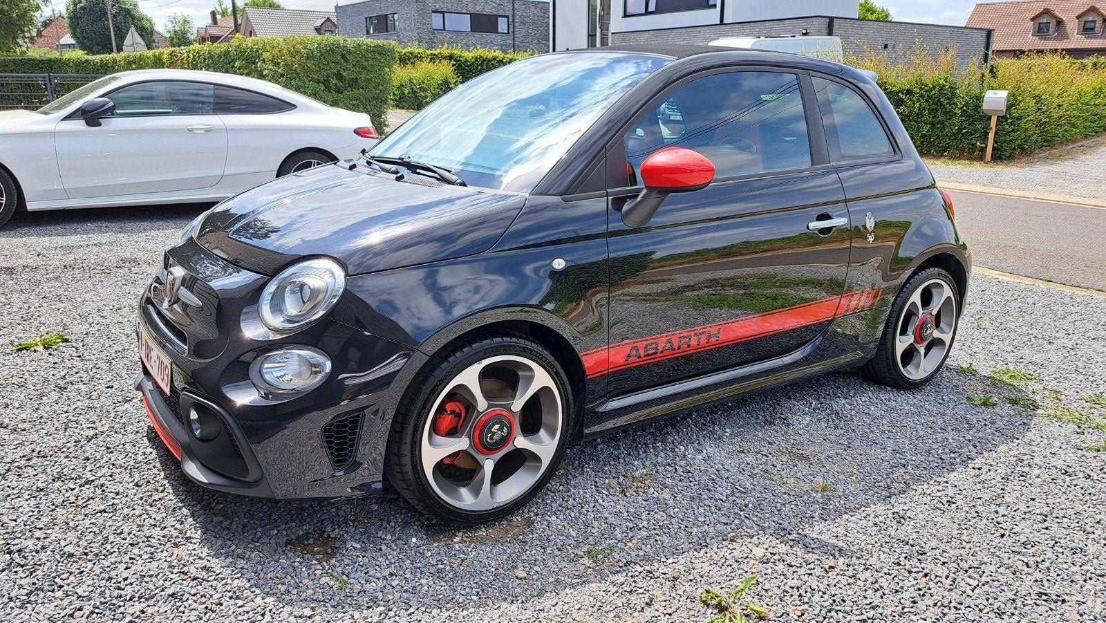 TRES BELLE ABARTH 595C(70) CAB 135cv NOIRE INT R /N, Auto's, Voorwielaandrijving, Dealer onderhouden, Cabriolet, Parkeersensor
