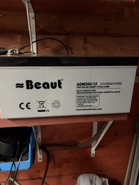 BEAUT 260Ah 12v AGM SOLAR ACCU, Ophalen, Zo goed als nieuw