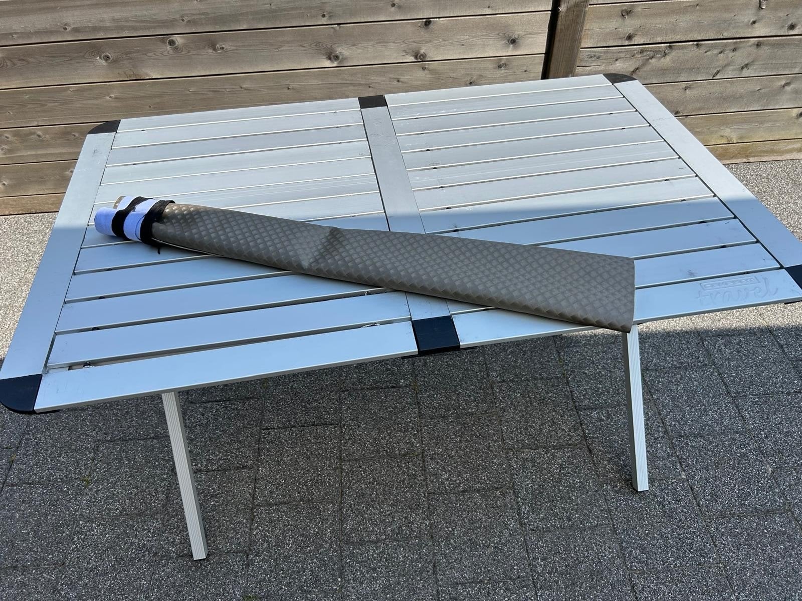 kampeertafel, Enlèvement