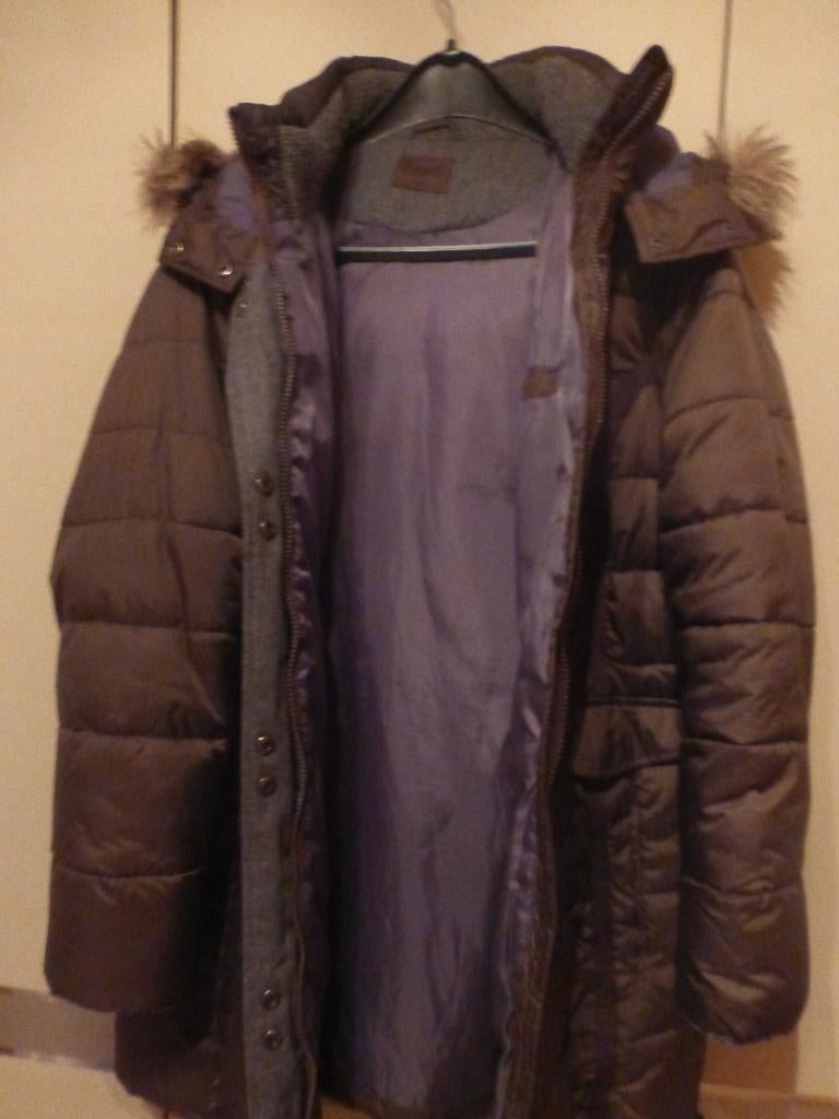 Warme bruine jas met capuchon T:46, Kleding | Dames, Jassen | Winter, Ophalen of Verzenden, Zo goed als nieuw, Bruin