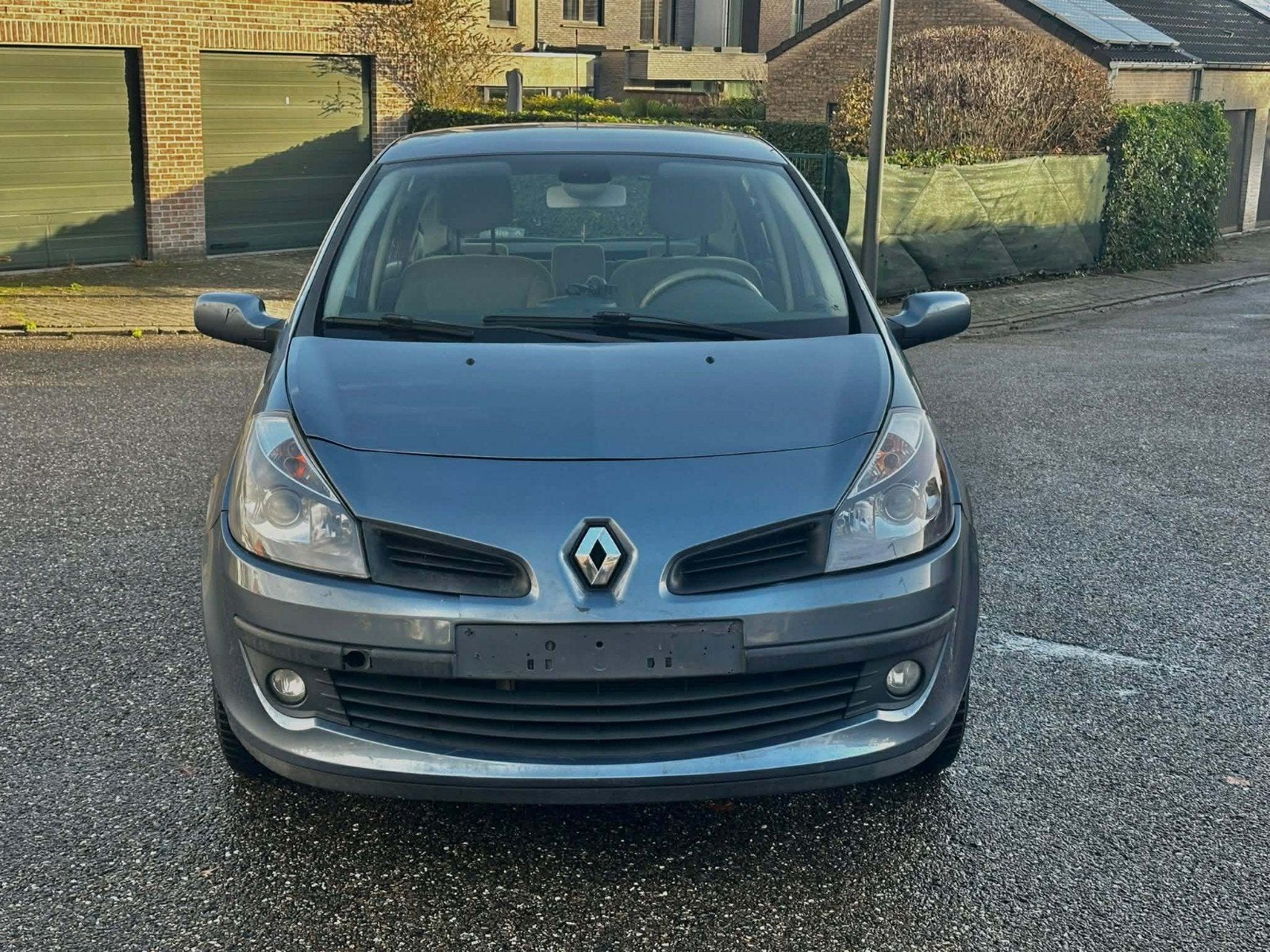 Renault clio urgent!!, Bedrijf, Clio, Te koop, Benzine