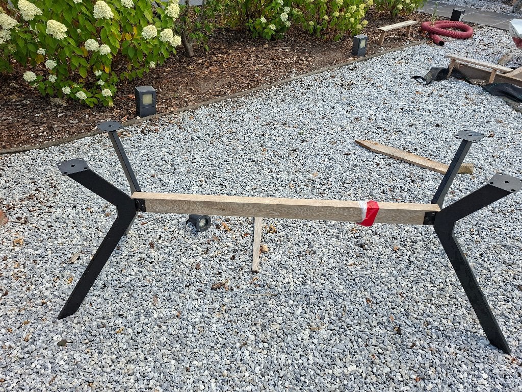 Tafel onderstel aluminium, Ophalen, 50 – 75, Minder dan 50 cm, Gebruikt