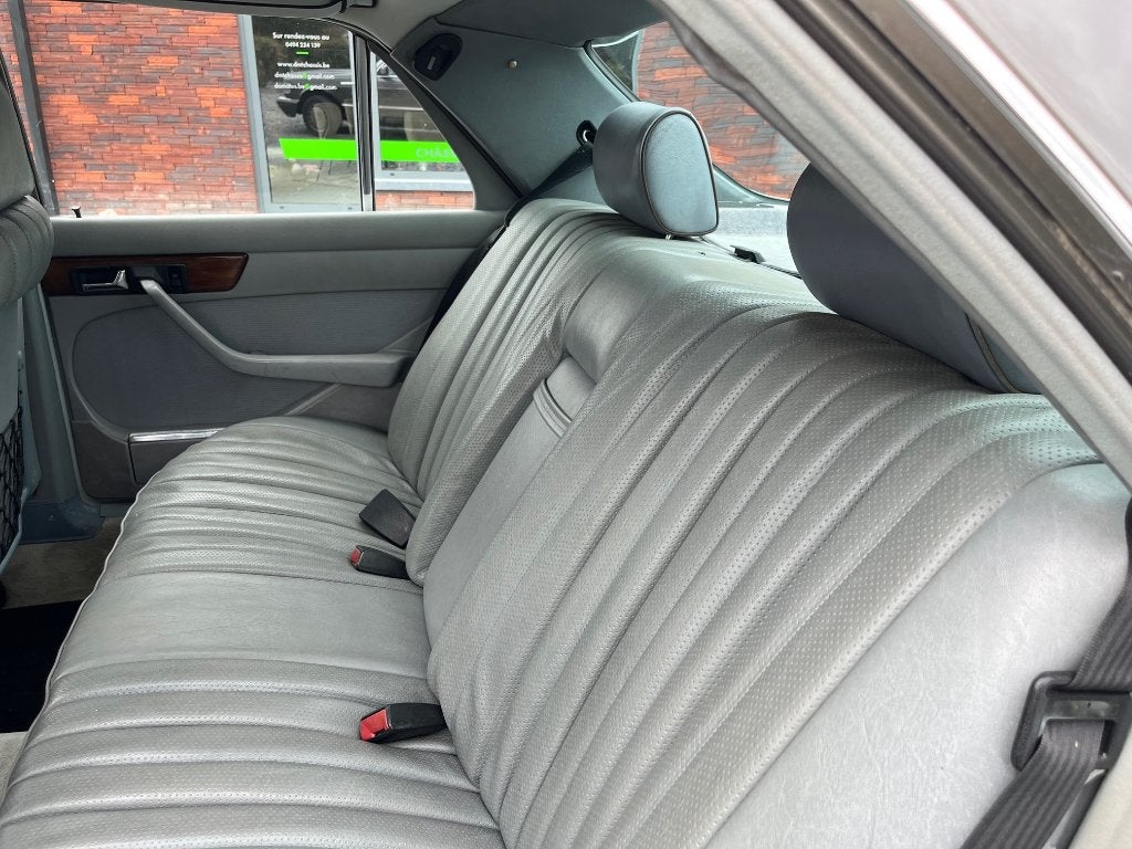 Mercedes W 126 300 SD, foto 5
