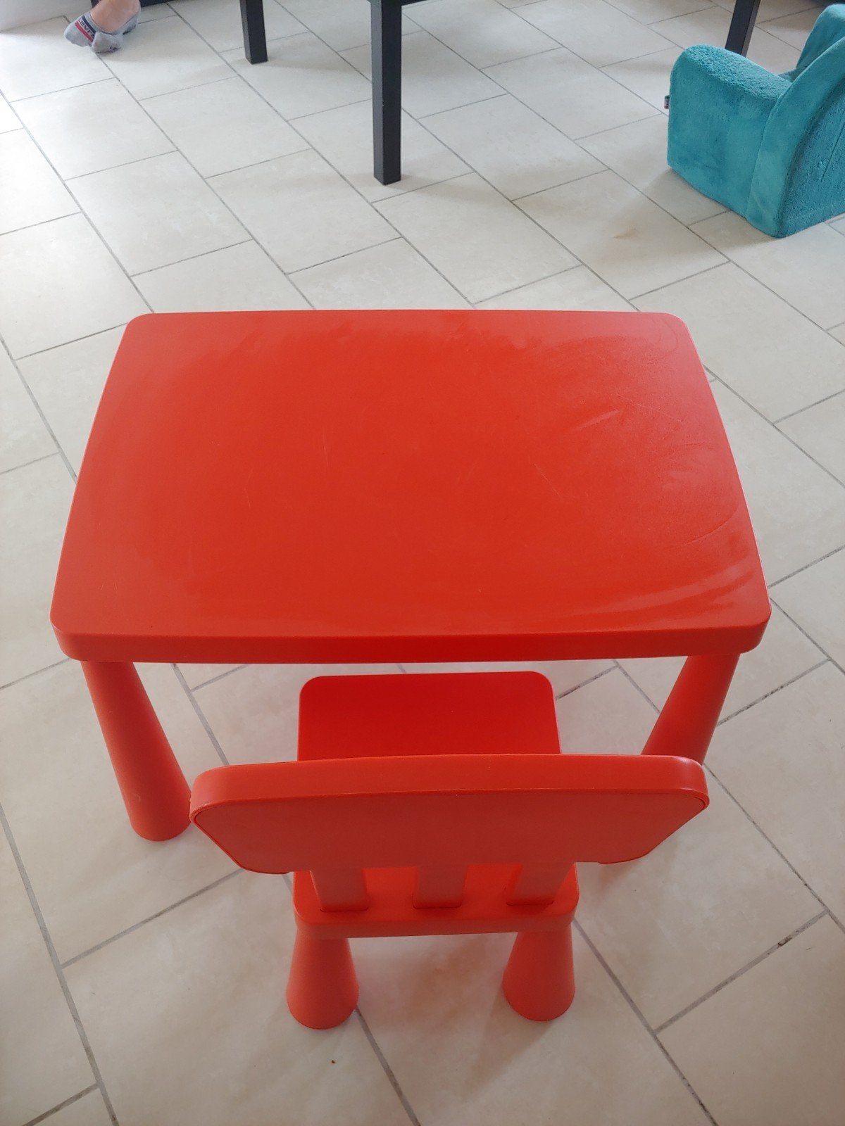 MAMMUT kindertafel met bijhorende stoel, Ophalen