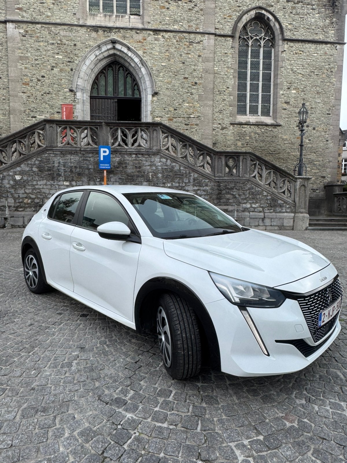 Peugeot e-208 50kw Active pack 182.000 km.eerste eigenaar!, Personenauto