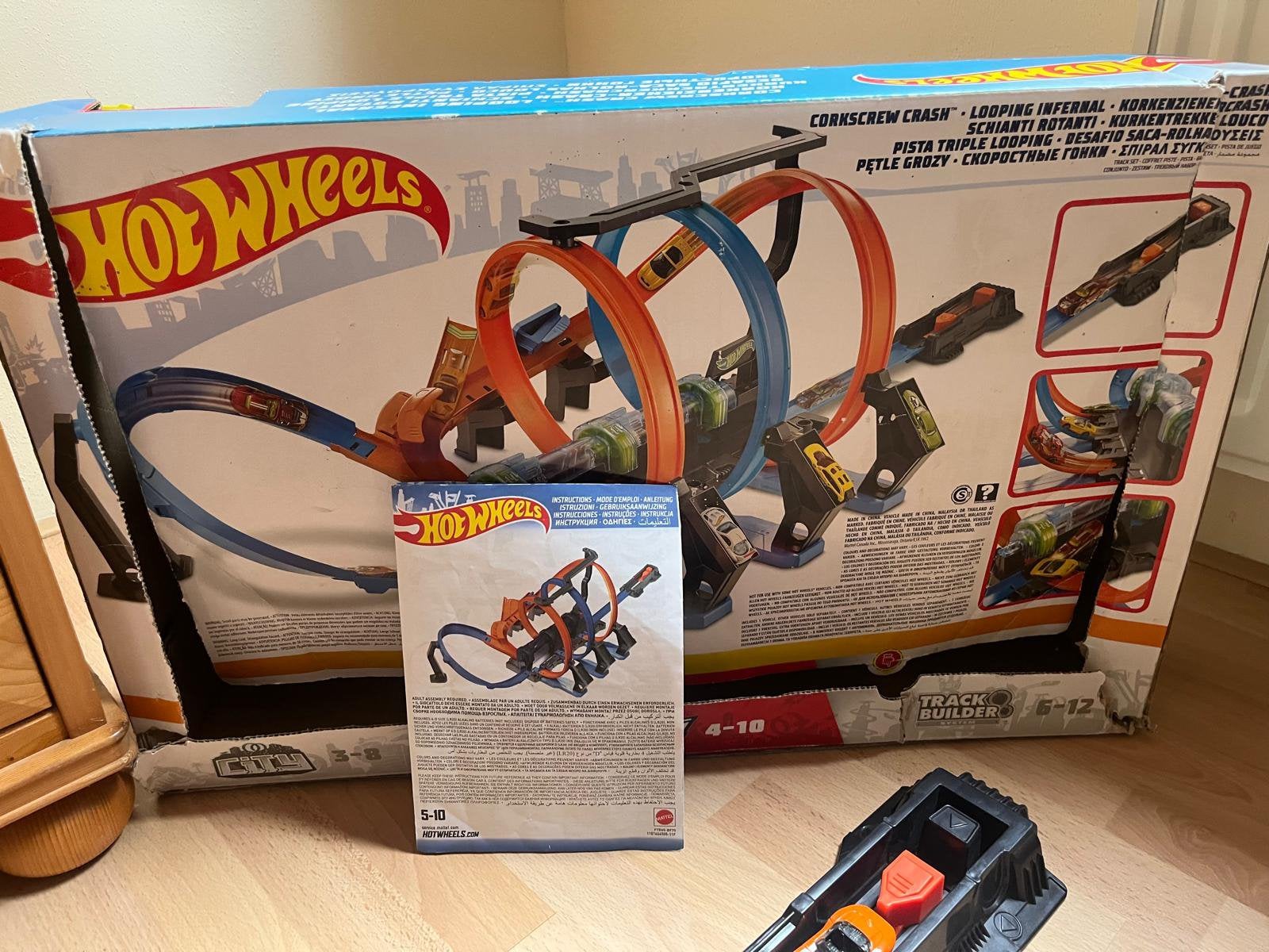 Circuit Hot Wheels – Looping Infernal / Corkscrew Crash, Enfants & Bébés, Jouets | Circuits, Électrique, Enlèvement ou Envoi, Comme neuf