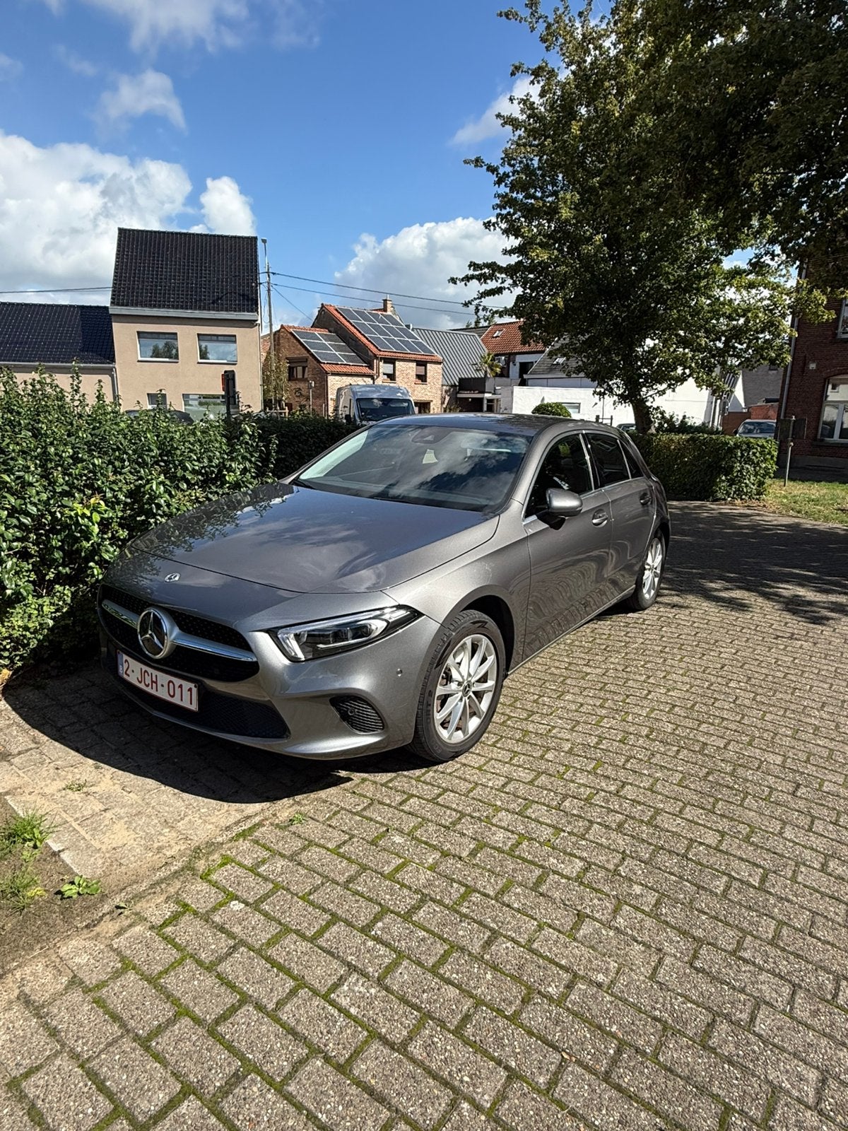 Mercedes a250e te koop, Auto's, Dealer onderhouden, 5 deurs, Zilver of Grijs, 1332 cc