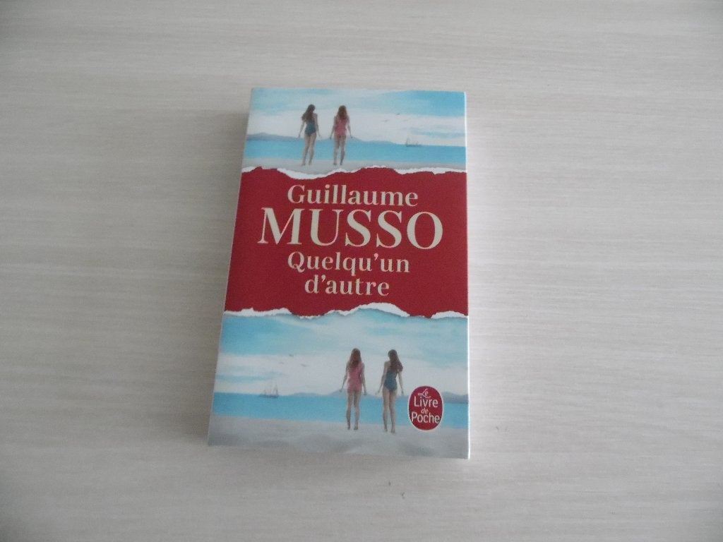 QUELQU'UN D'AUTRE        GUILLAUME MUSSO, Ophalen of Verzenden, Zo goed als nieuw, Guillaume Musso., Europa overig