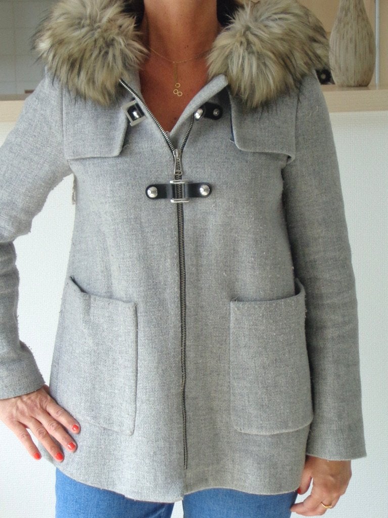 Mooie grijze jas, Kleding | Dames, Jassen | Winter, Ophalen of Verzenden, Gedragen, Maat 36 (S)