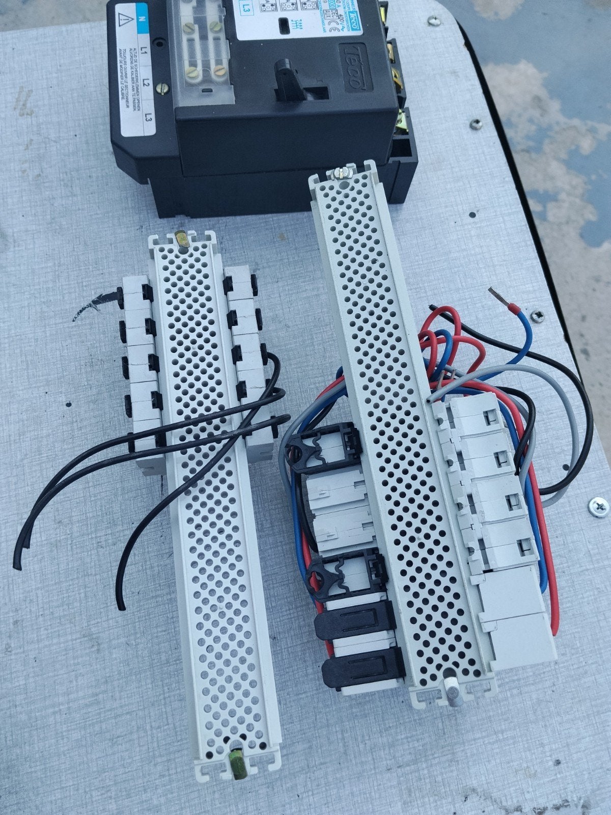 fusibles, électricité., Hobby & Loisirs créatifs, Composants électroniques, Enlèvement