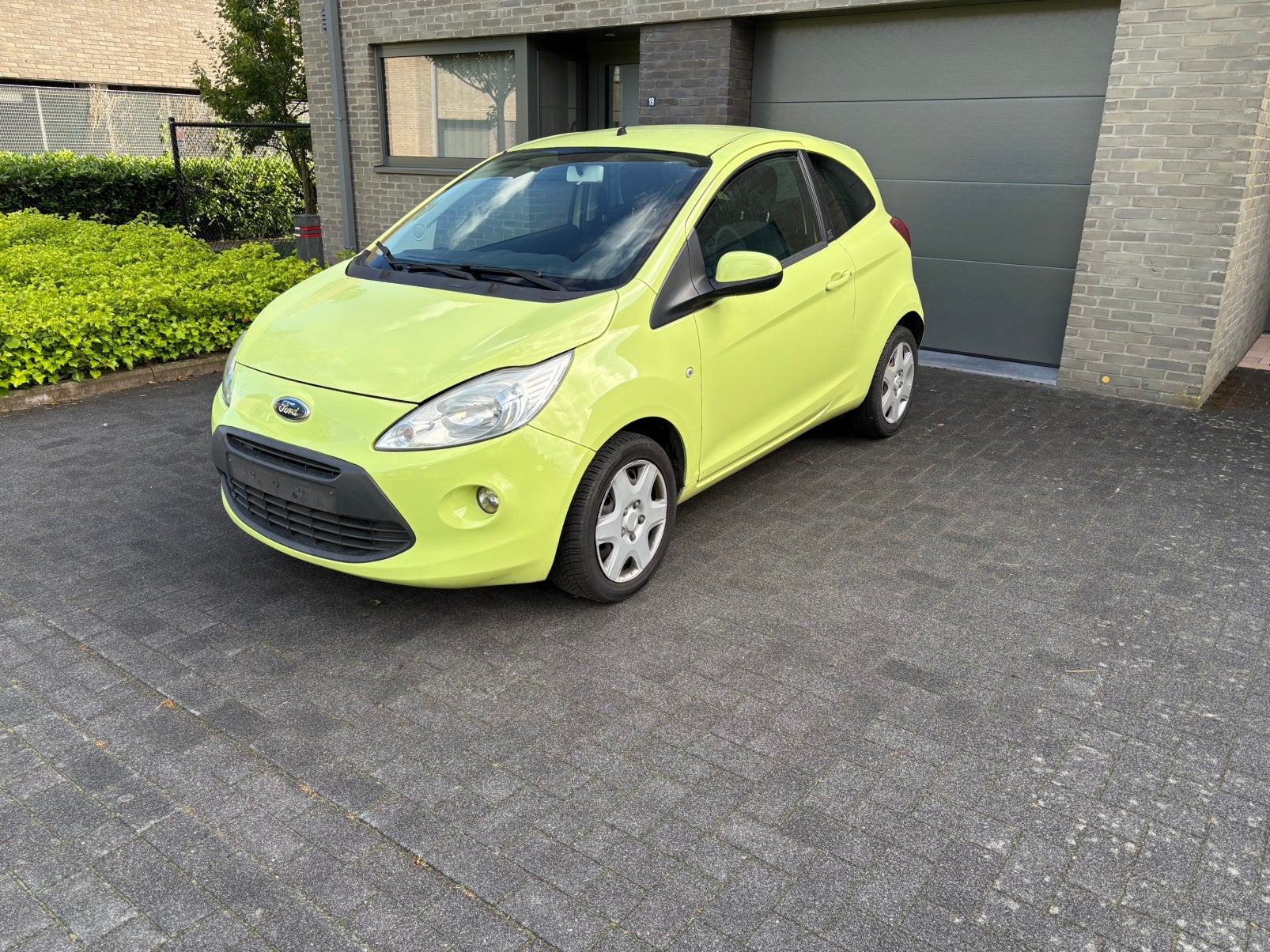 Ford ka 1.2 benzine, Auto's, Ford, Euro 5, Elektrische ramen, Ka, Handgeschakeld