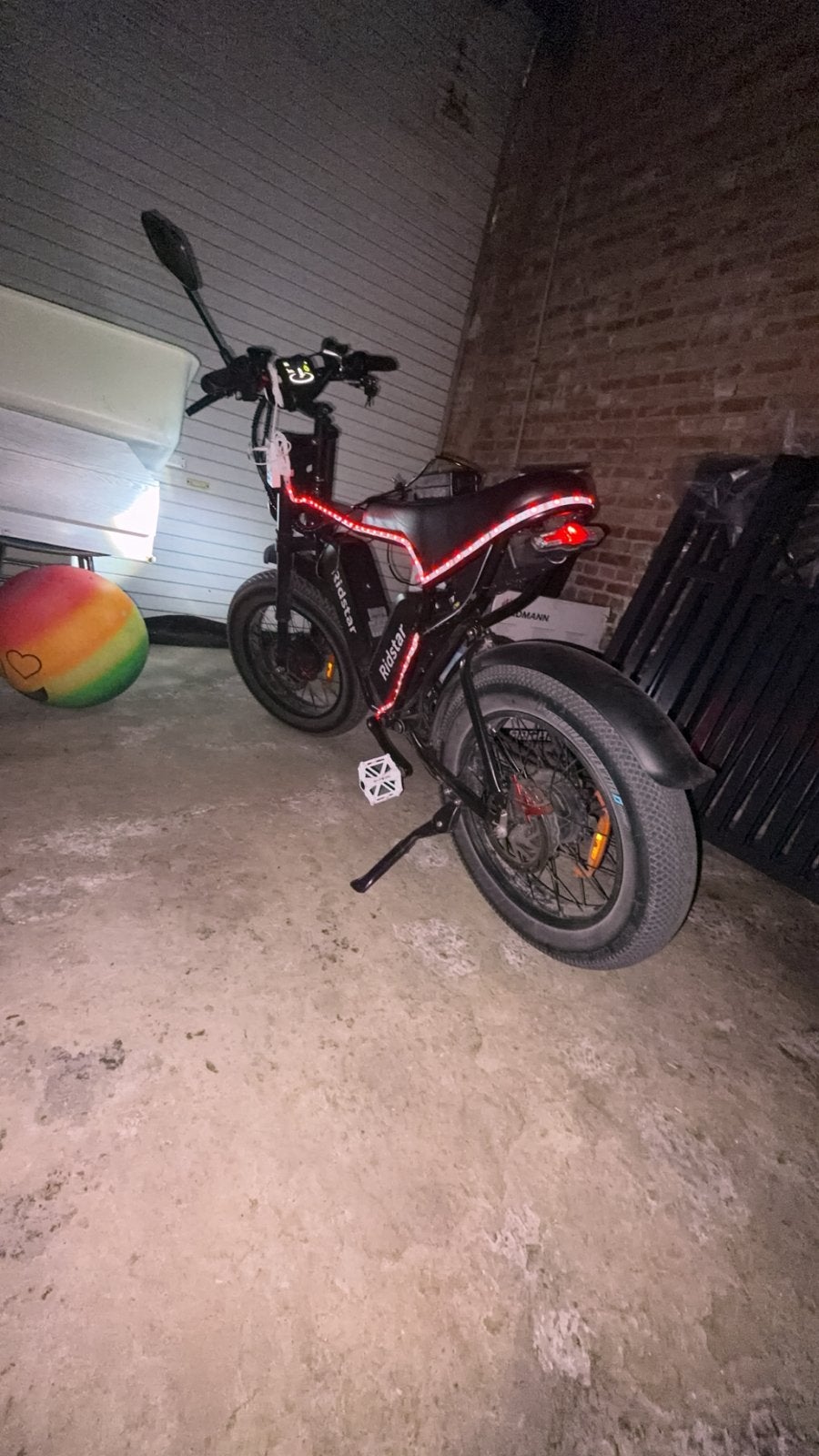 Ridstar q20 ‼️moet zo snel mogelijk weg staat in de weg‼️, Ophalen, Zo goed als nieuw