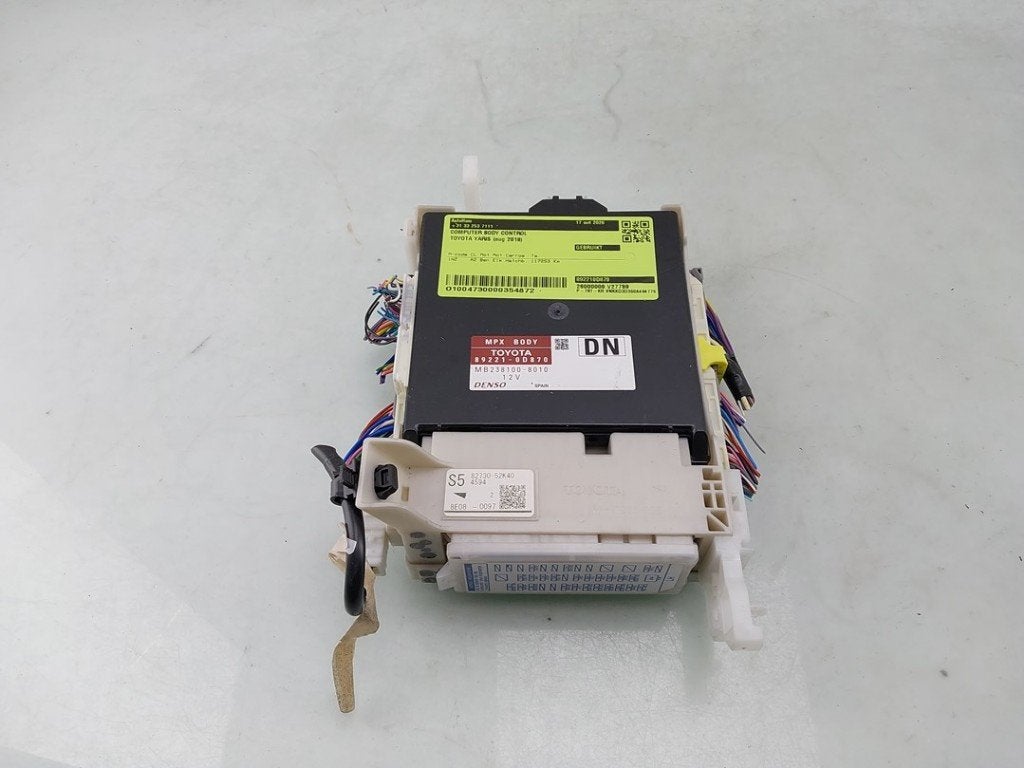 ORDINATEUR UNITE COMMANDE ELECTRONIQUE Yaris III (P13), Kundenbetreuung@toyota.de, Toyota, Utilisé, Toyota-Allee 2
50858  Köln, DE