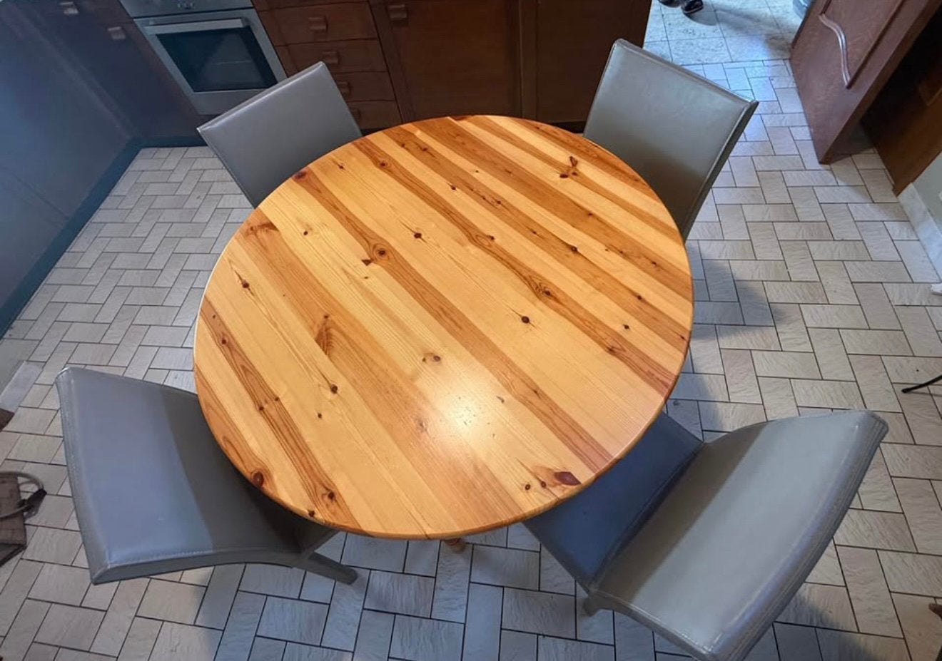 Ronde keukentafel met 4 stoelen, Huis en Inrichting, Tafels | Statafels, Ophalen