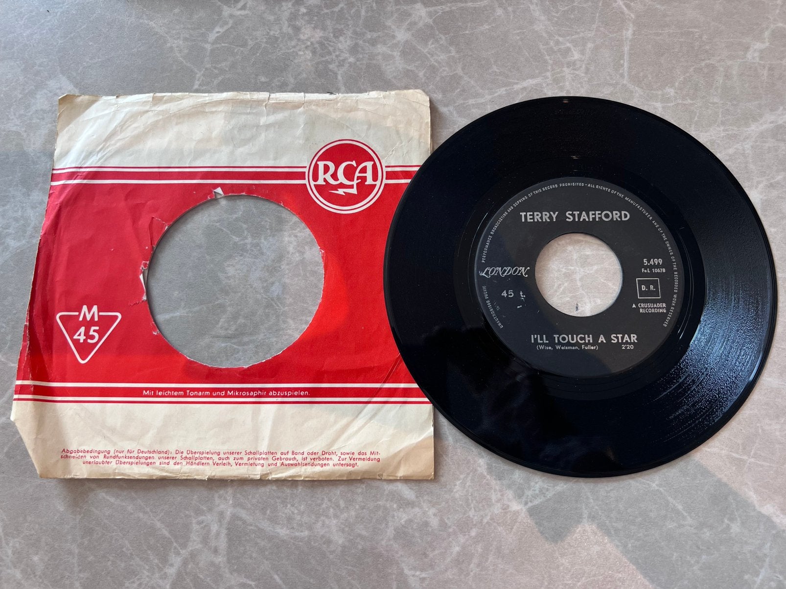 Vinyl 7" 45RPM Terry Stafford, Enlèvement ou Envoi, Utilisé, 7 inch