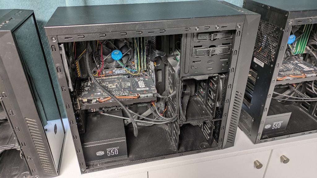Desktop PC’s (3 stuks beschikbaar) – i7, 32GB RAM, GTX 1060, Computers en Software, Ophalen, 256 GB, Cooler Master, 32 GB