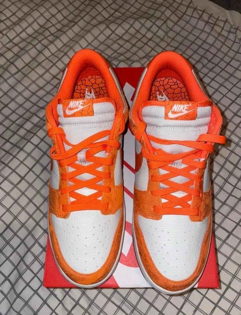 WMNS NIKE DUNK LOW "Cracked Orange", Ophalen, Overige kleuren, Zo goed als nieuw, Sneakers