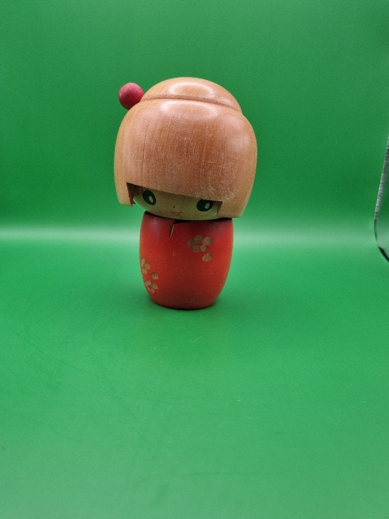 Joli Osanpo kokeshi signé, Antiquités & Art, Japon, Bois, Peint, Poupée