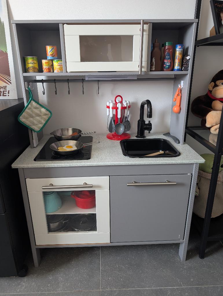 Speelkeukentje met toebehoren, Ophalen, Gebruikt, Speelkeuken