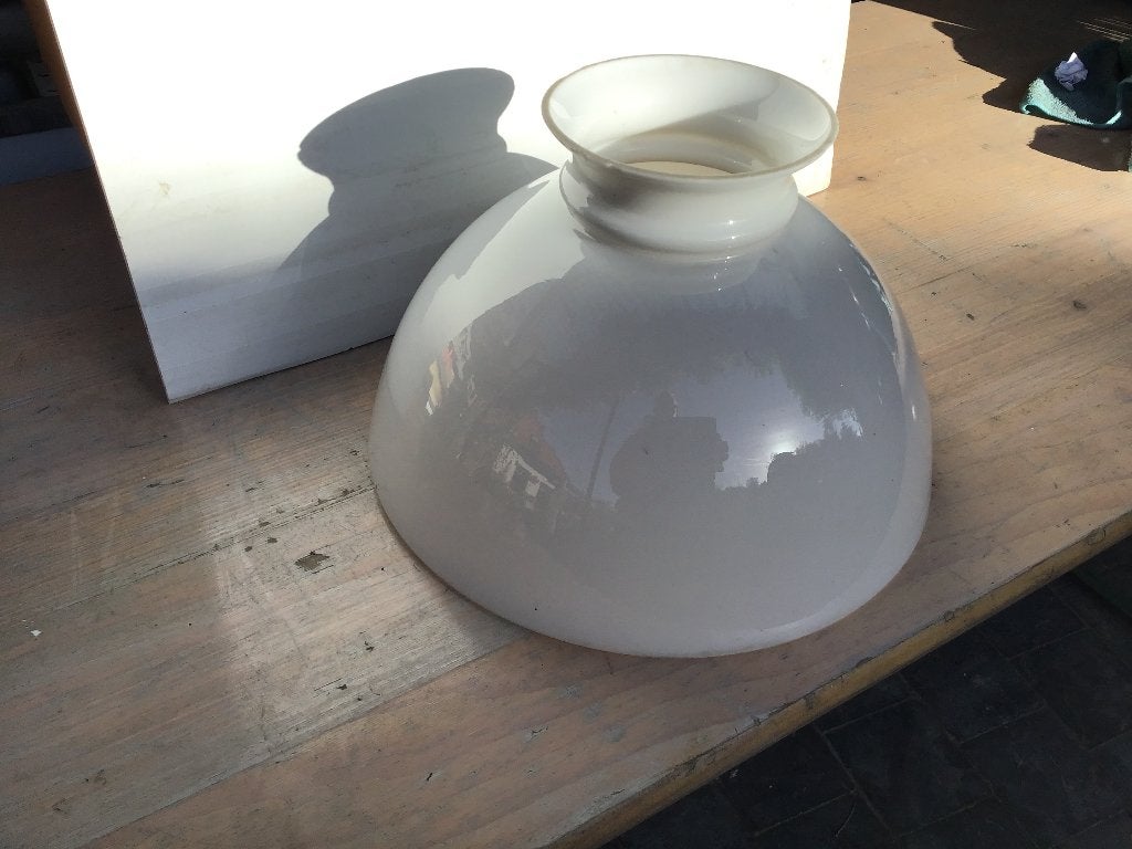 Vintage opaline lampenkap, Wit, Rond, Ophalen of Verzenden, Zo goed als nieuw