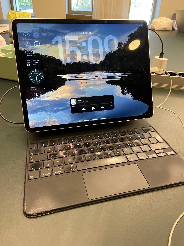 iPad Pro 12.9 (4e gén) avec Magic Keyboard et Apple Pencil, Informatique & Logiciels, Apple iPad Tablettes, Enlèvement ou Envoi
