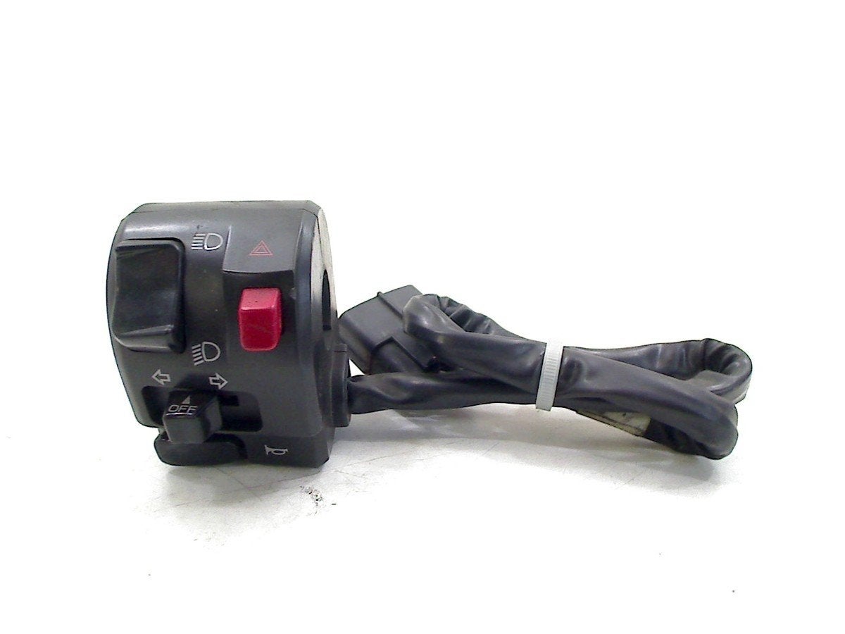 STUURSCHAKELAAR LINKS Ducati Multistrada 1000 DS 2005-2006, Motoren, Dhr. S. di Majo, Gebruikt, Info@cama-motorparts.nl, P.J. Troelstraweg 8 8
3144 CX  MAASSLUIS, NL