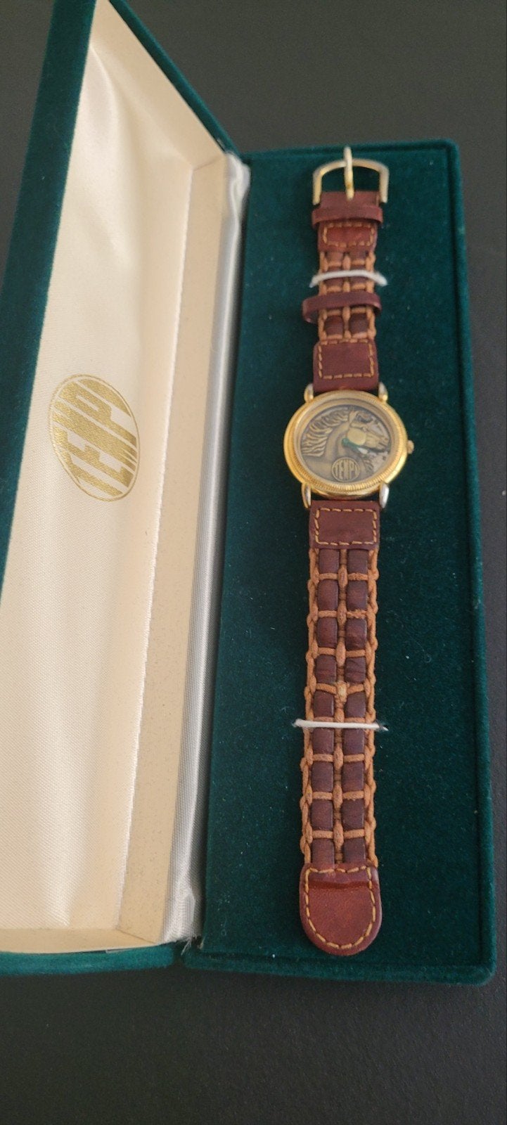 Montre et boutons de manchette, Montre-bracelet, Autres marques, Enlèvement ou Envoi, Cuir