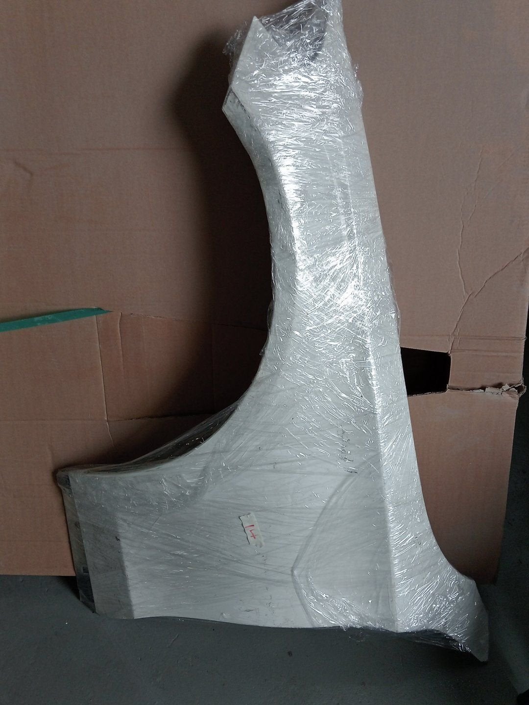 MERCEDES C KLASSE W205 VOORSCHERM A2058810201, Garde-boue, Utilisé, -, Gauche