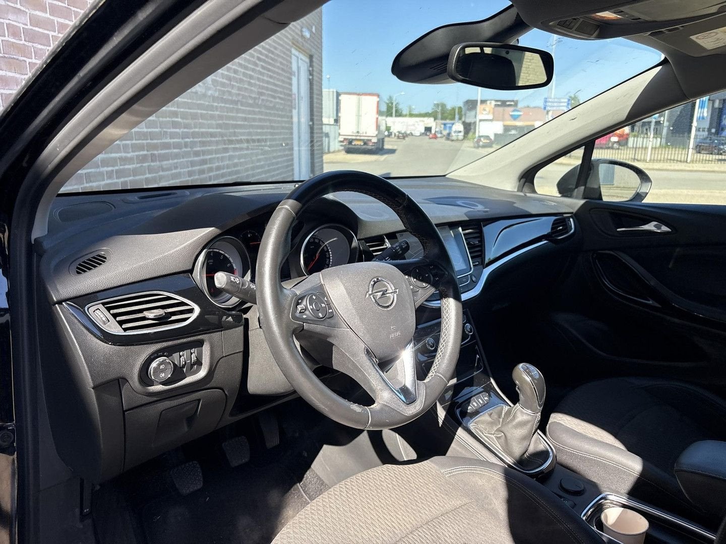 Opel Astra Sports Tourer 1.0 Innovation | € 3.700,- NETTO! |, Autos, Achat, Entreprise, Boîte manuelle, Noir