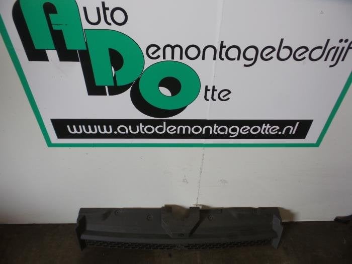 Calandre d'un Ford Connect (Connect 02-), -, 3 mois de garantie, -, -
