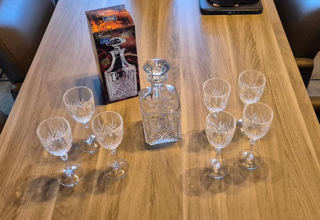 Karaf en 7 glazen Cristal D'Arques, Antiek en Kunst, Ophalen of Verzenden
