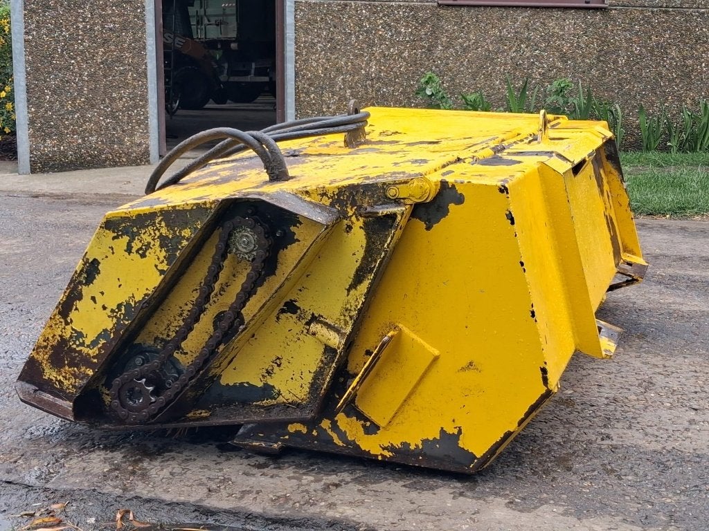 Veegmachine bobcat, Articles professionnels, Enlèvement