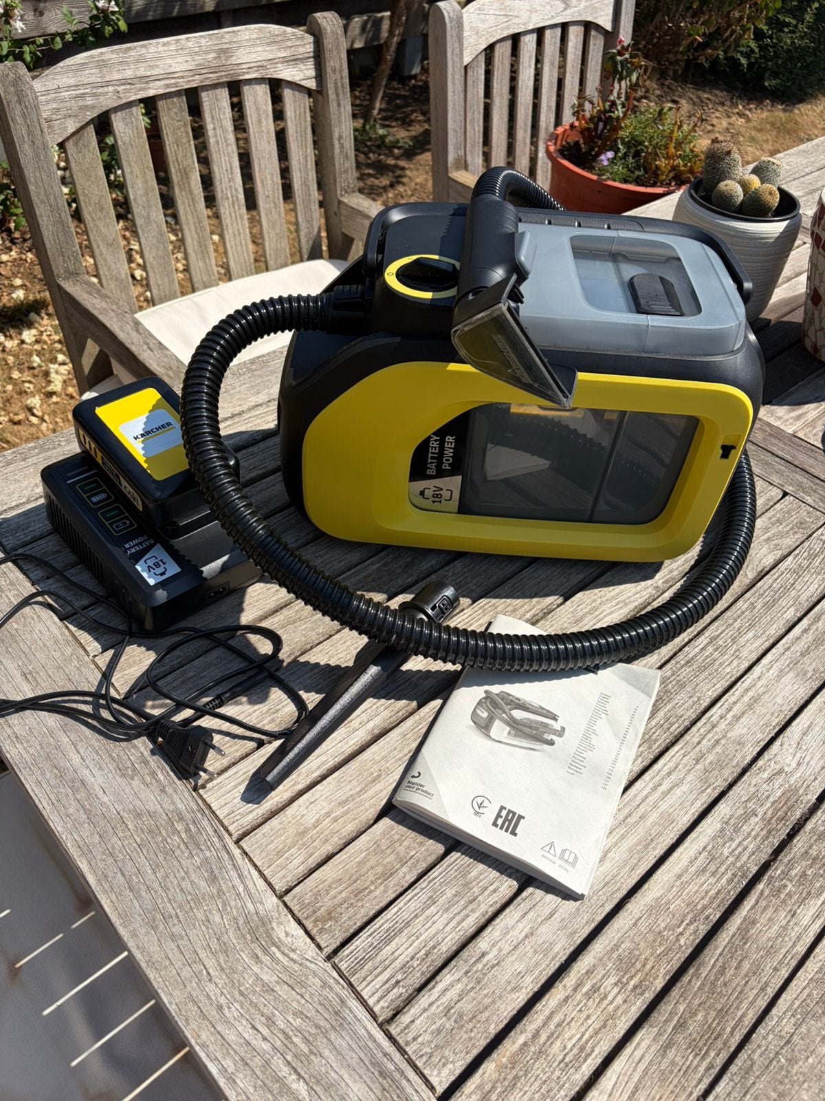 Karcher se 3-18 compact + batterij, Ophalen, Nieuw