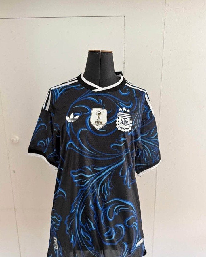 Argentinië wk T-shirt, Sport en Fitness, Voetbal, Maat M, Ophalen of Verzenden, Shirt