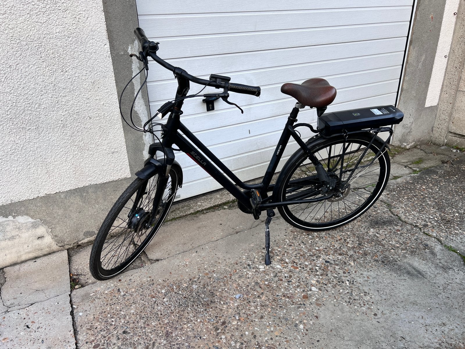 Elektrische fiets Stella 28 inch, Ophalen, Zo goed als nieuw, Brinckers, 50 km per accu of meer