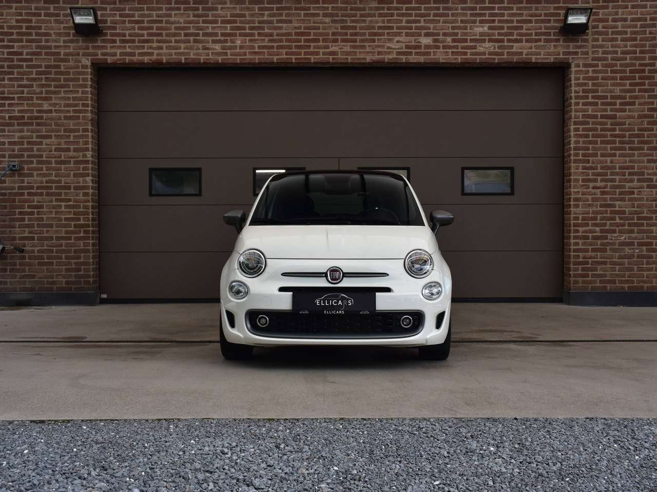 Fiat 500 1.0i MHEV SPORT / PANORAMISCH DAK / CARPLAY / GPS, 0 kg, 4 zetels, Zwart, Electronic Stability Program (ESP)