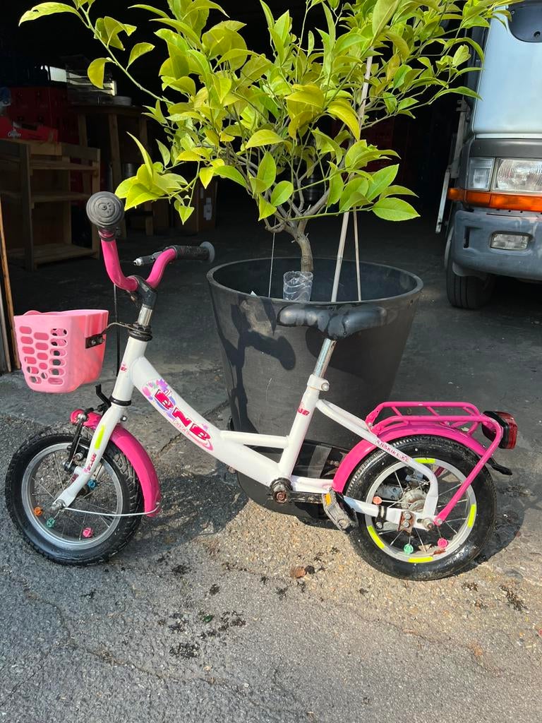 Loopfietsje meisjes, Fietsen en Brommers, Fietsen | Kinderfietsjes, Ophalen, Gebruikt