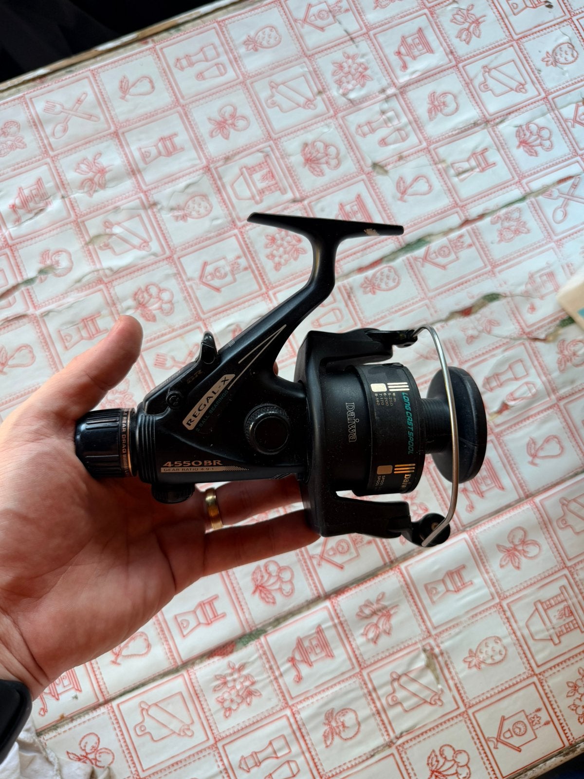 Daiwa 4550 BR karpermolen, Enlèvement ou Envoi, Utilisé