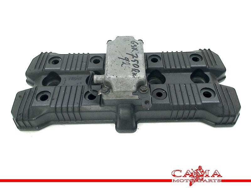 KLEPPENDEKSEL GSX 750 F 1989-1997 (GSX750F GR78A KATANA), Dhr. S. di Majo, Gebruikt, Info@cama-motorparts.nl, P.J. Troelstraweg 8 8
3144 CX  MAASSLUIS, NL