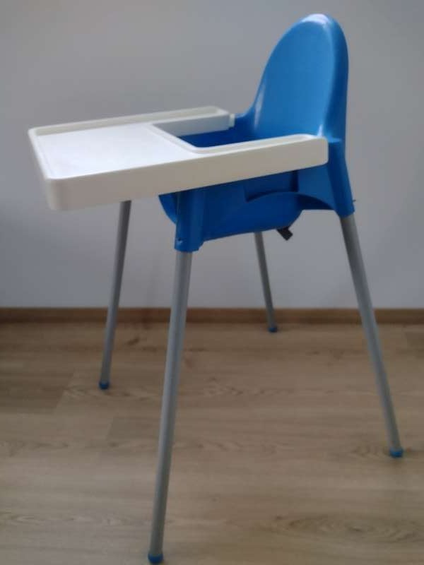 hoge kinderstoel Ikea met afneembaar tablet, Kinderen en Baby's, Ophalen, Zo goed als nieuw, Afneembaar eetblad