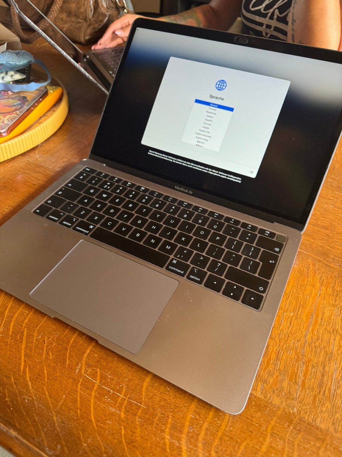 Apple MacBook Air 13-inch (2019) Retina, Informatique & Logiciels, Qwerty, Utilisé, 8 GB, 13 pouces