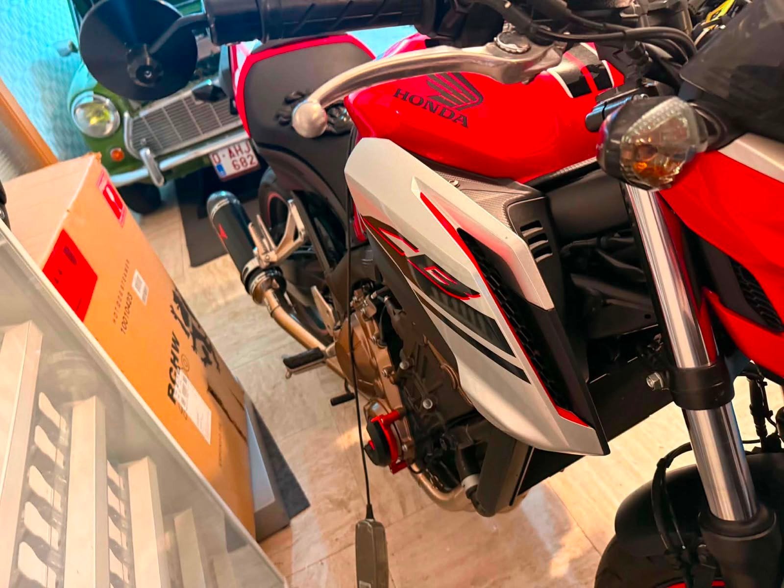 Honda CB650F - 2018 - slechts 6.000 km, Particulier
