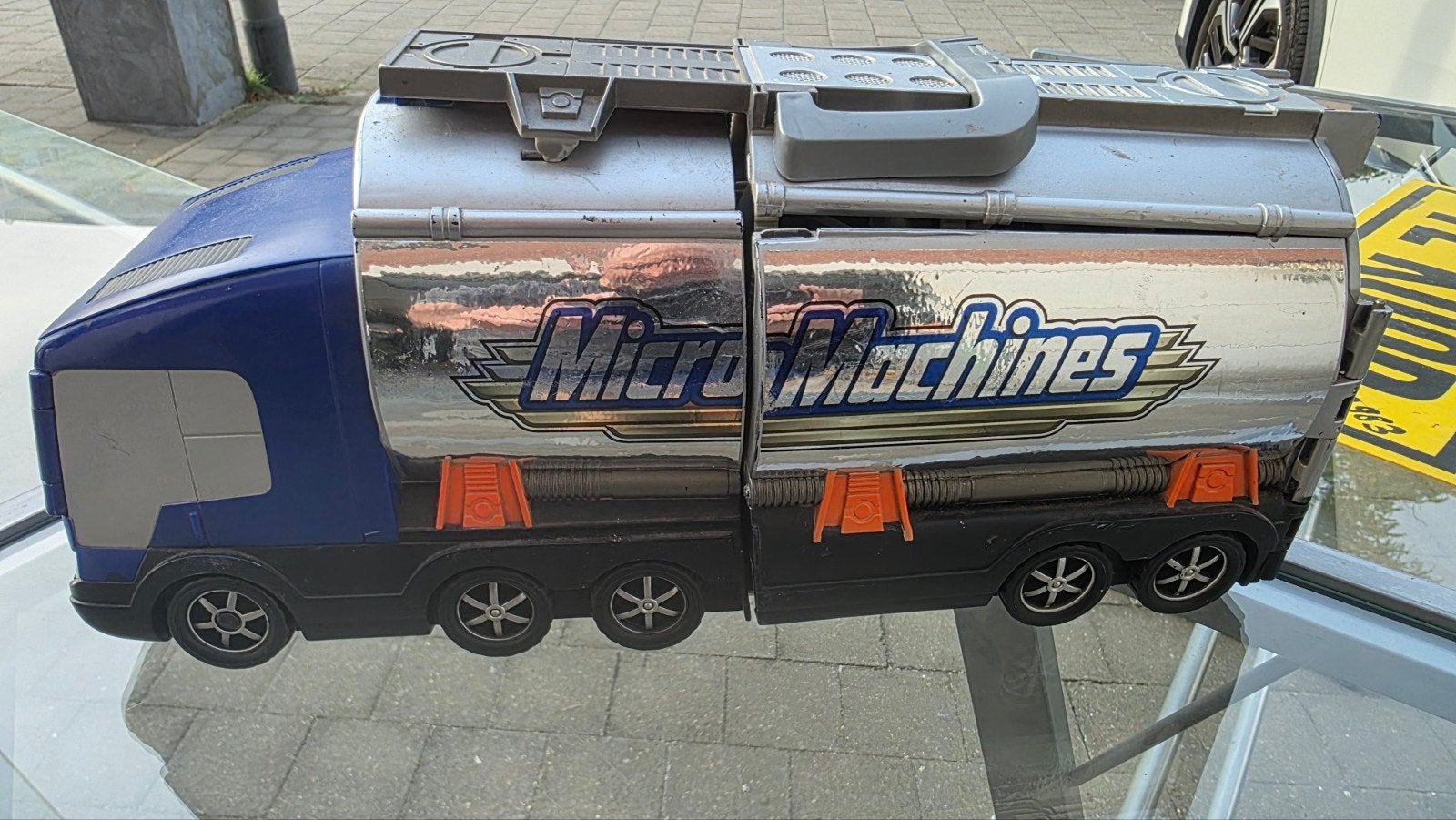micomachines vrachtwagen, Ophalen, Gebruikt